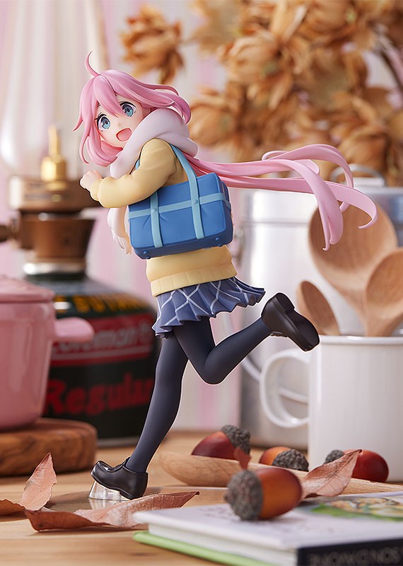 Max Factory Laid-Back Camp Nadeshiko Kagamihara Pop Up Parade PVC Figure