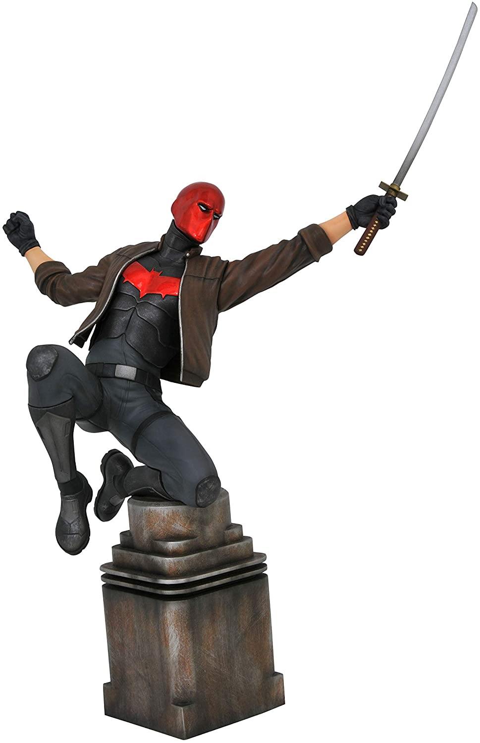 Diamond Select Toys DC Gallery Red Hood PVC Figure