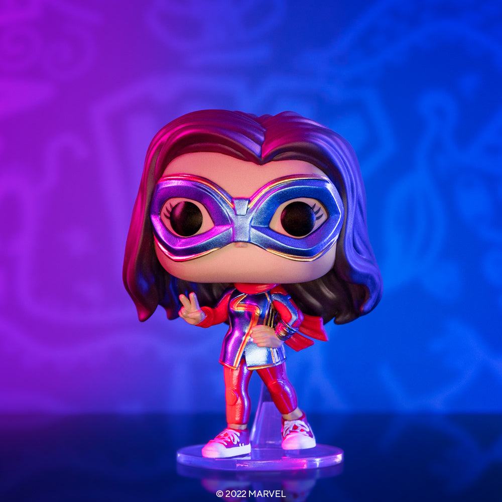 Funko Pop! Marvel: Ms. Marvel - Ms. Marvel with Peace Sign #1077
