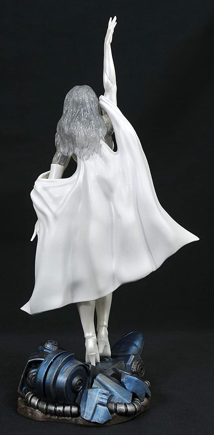 Diamond Select Toys Marvel Gallery: Emma Frost Diamond PVC Figure