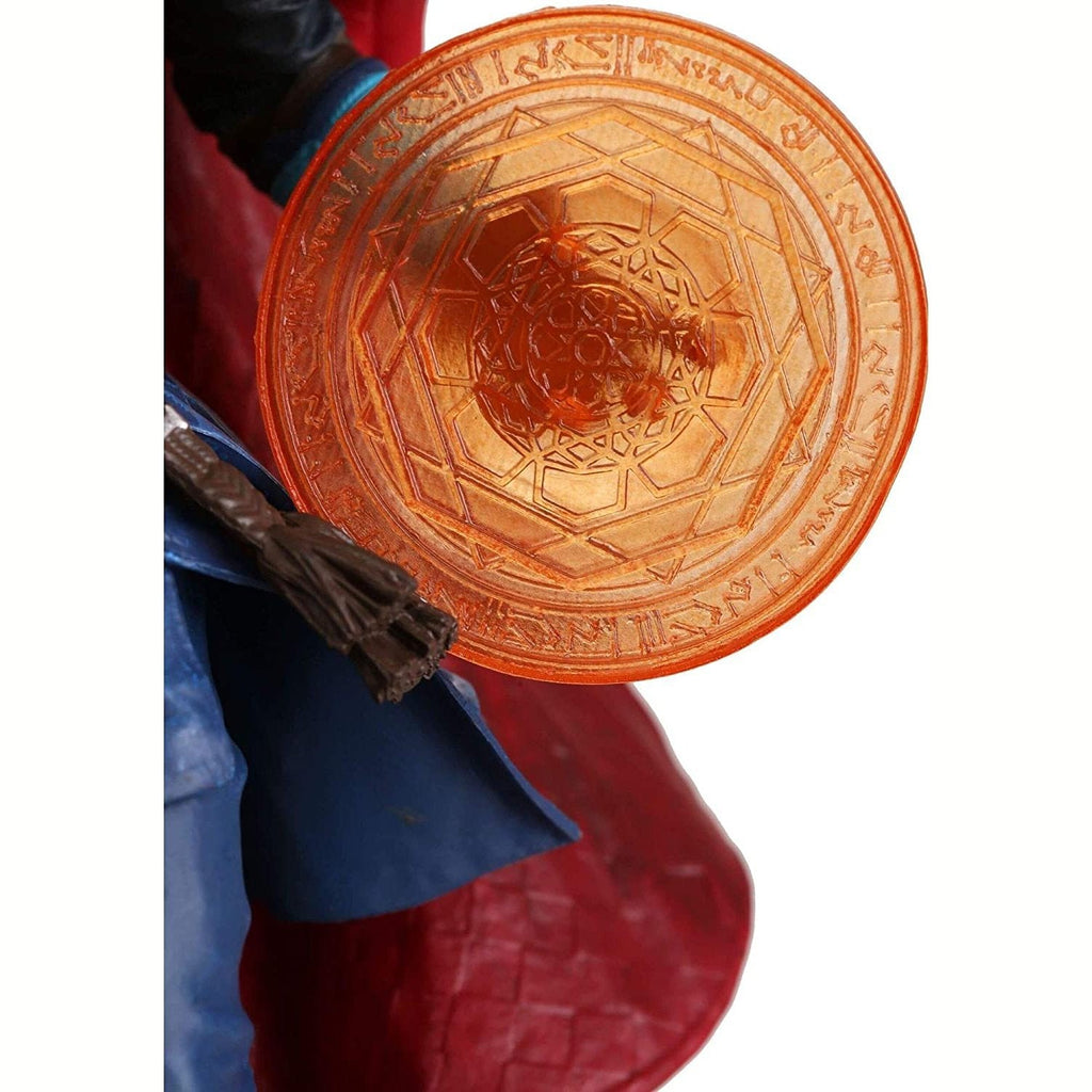 Diamond Select Toys Marvel Gallery: Avengers Infinity War Doctor Strange PVC Diorama Figure