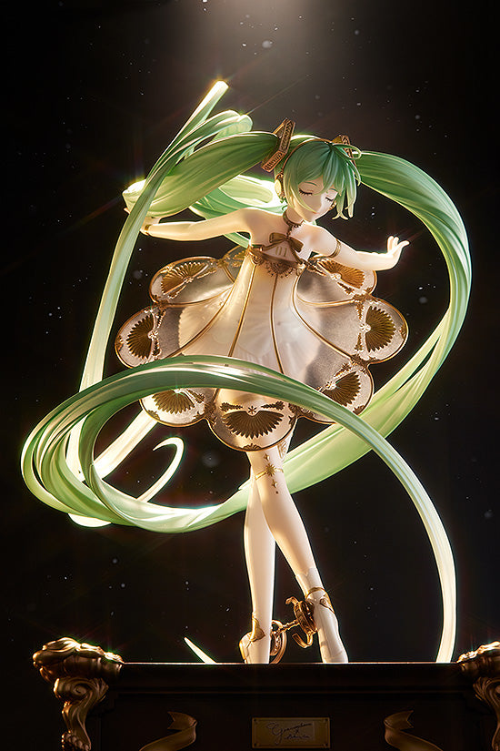 Good Smile Company - Character Vocal Series 01: Hatsune Miku - Hatsune Miku Symphony 5th Anniversary Ver. Scale Figure