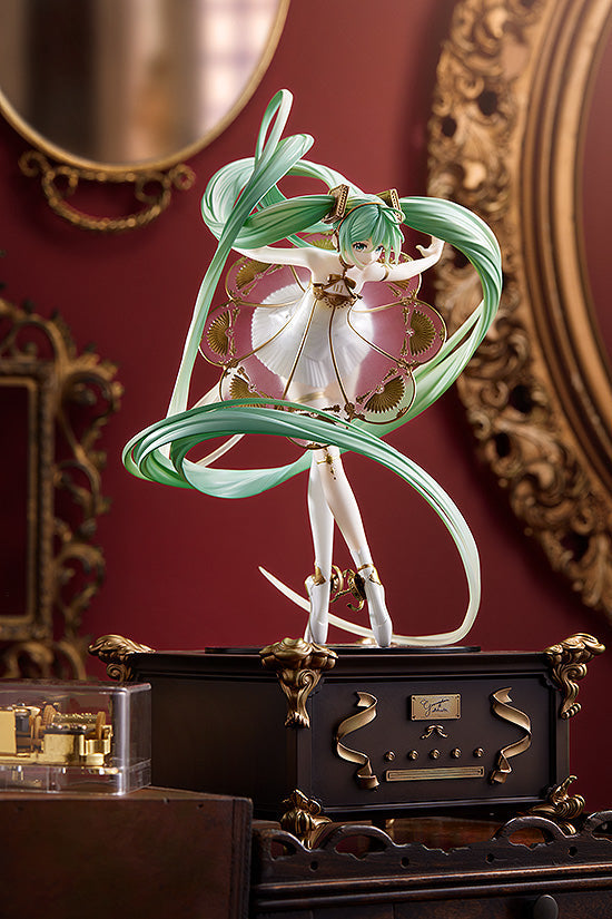 Good Smile Company - Character Vocal Series 01: Hatsune Miku - Hatsune Miku Symphony 5th Anniversary Ver. Scale Figure