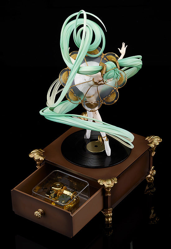 Good Smile Company - Character Vocal Series 01: Hatsune Miku - Hatsune Miku Symphony 5th Anniversary Ver. Scale Figure