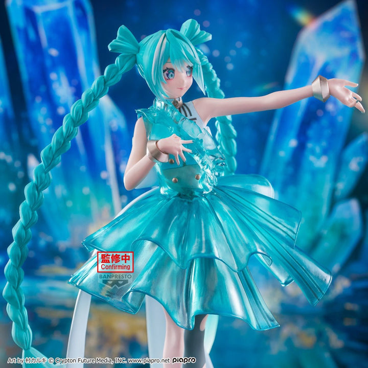 Bandai Spirits - Vocaloid - Hatsune Miku - EVOLVE Clearluxe Emerald Gem Figure - Fundom