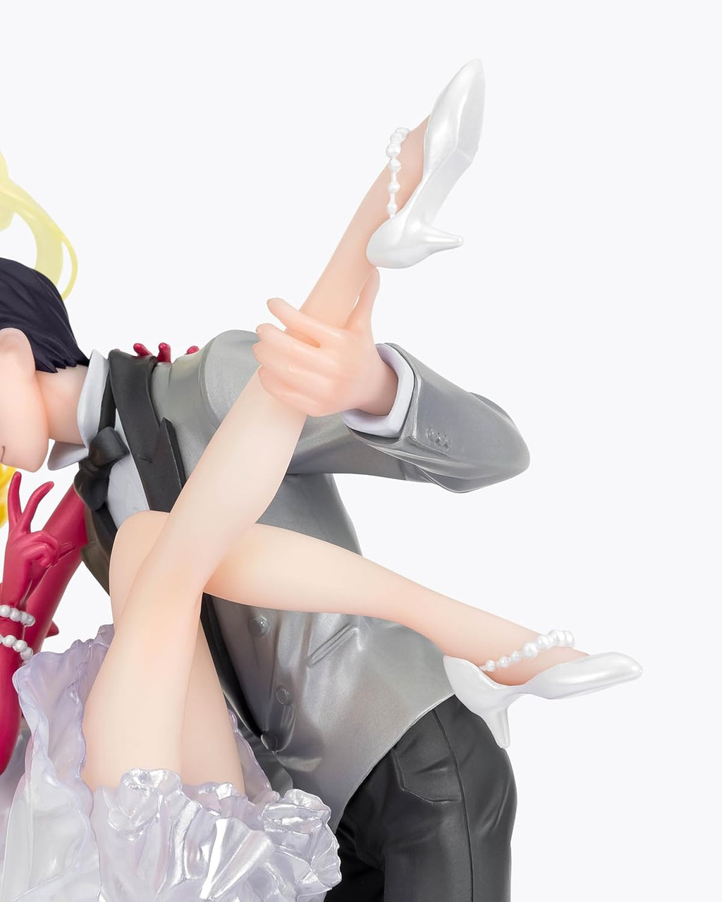 Bandai Tamashii Nations - Sailor Moon - Usagi & Tuxedo Mask - Figuarts Zero Chouette - Fundom