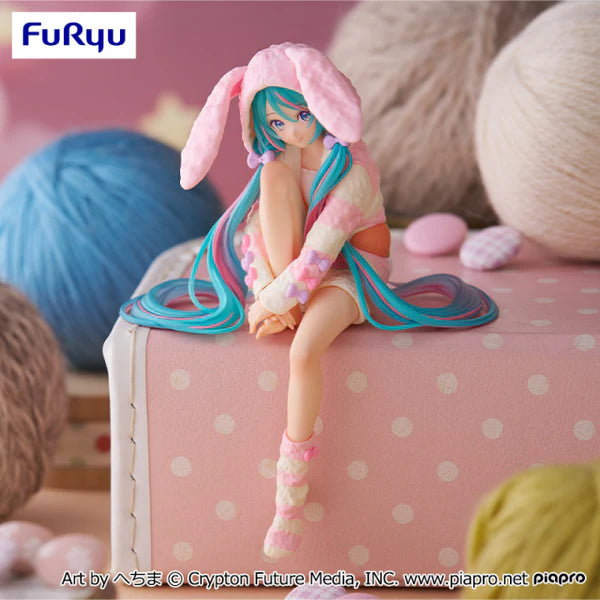 FuRyu Hatsune Miku Rabbit Ear Hood Pajama Noodle Stopper Figure