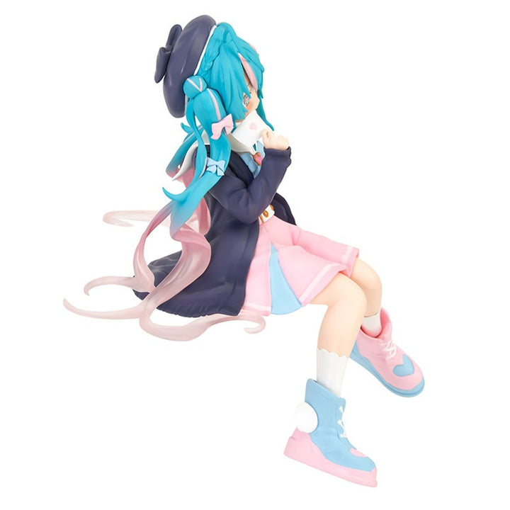 FuRyu - Vocaloid - Hatsune Miku Love Sailor Ver. Noodle Stopper Figure