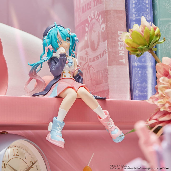 FuRyu - Vocaloid - Hatsune Miku Love Sailor Ver. Noodle Stopper Figure