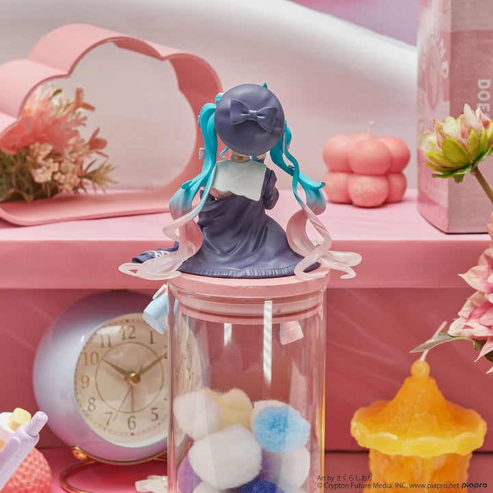 FuRyu - Vocaloid - Hatsune Miku Love Sailor Ver. Noodle Stopper Figure