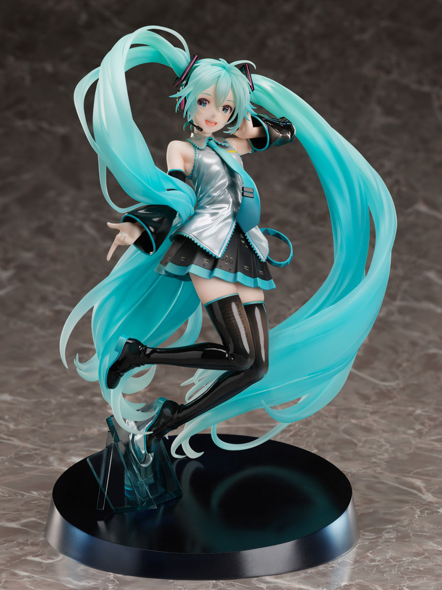 FuRyu - Hatsune Miku Chronicle Version 1/7 Scale Figure