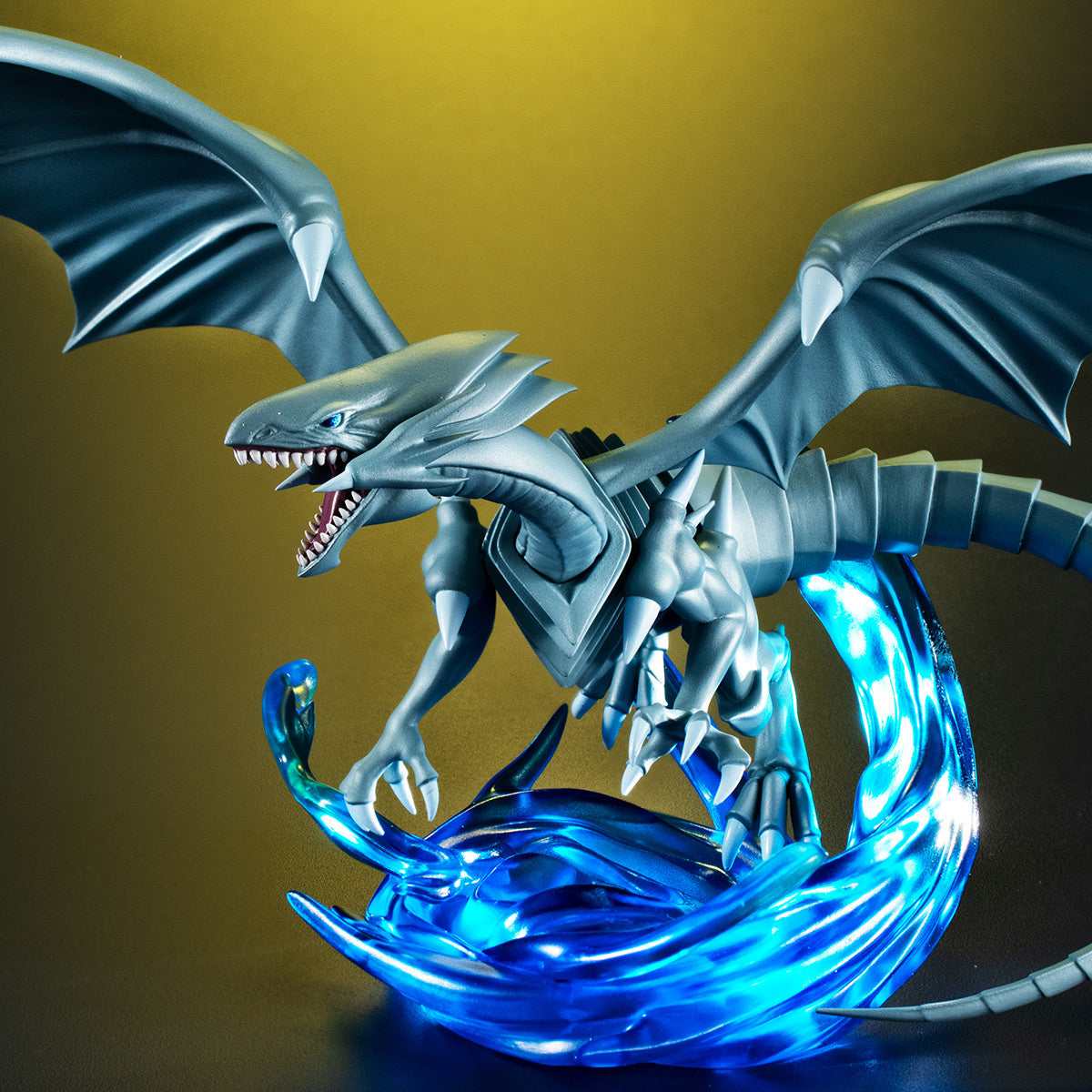 Megahouse - Yu-Gi-Oh! - Blue Eyes White Dragon - Monsters Chronicle