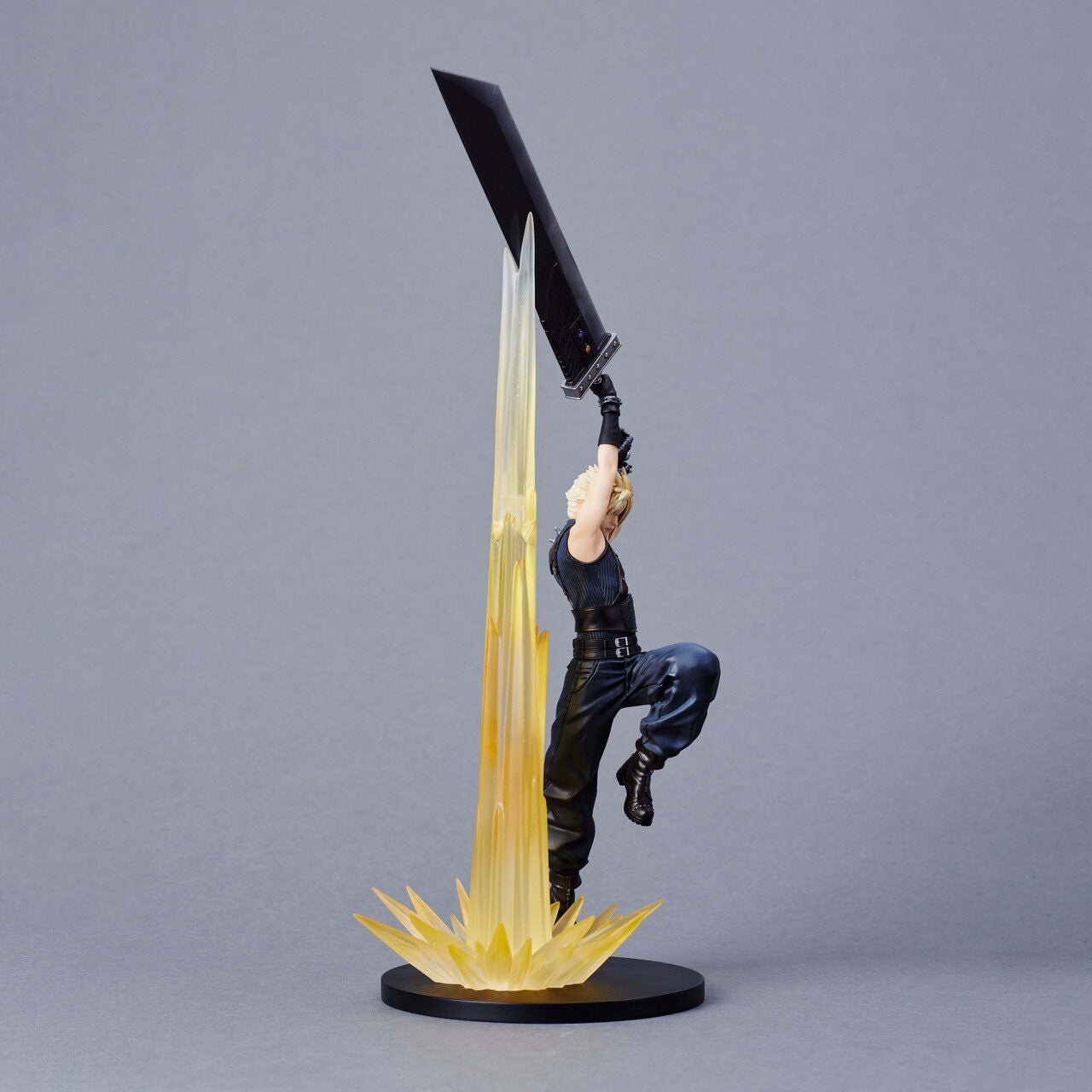 Square Enix - Final Fantasy VII Rebirth - Cloud Strife Limit Break Ascension Statuette - Fundom