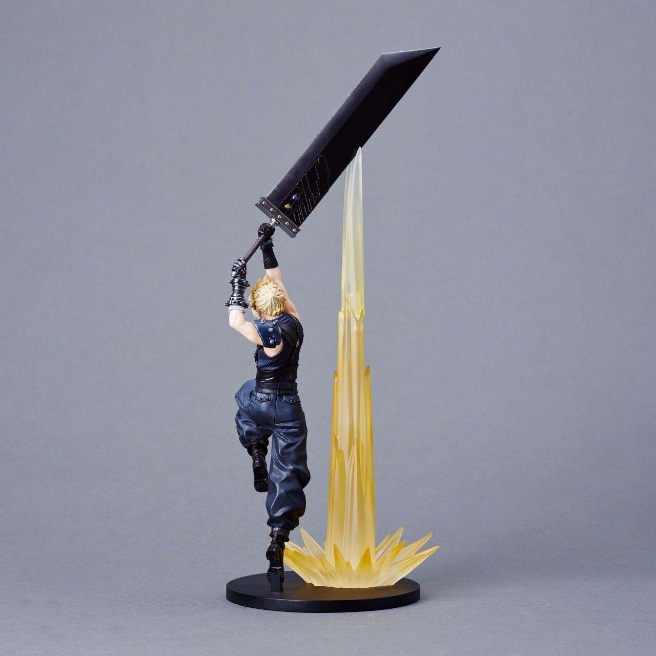 Square Enix - Final Fantasy VII Rebirth - Cloud Strife Limit Break Ascension Statuette - Fundom