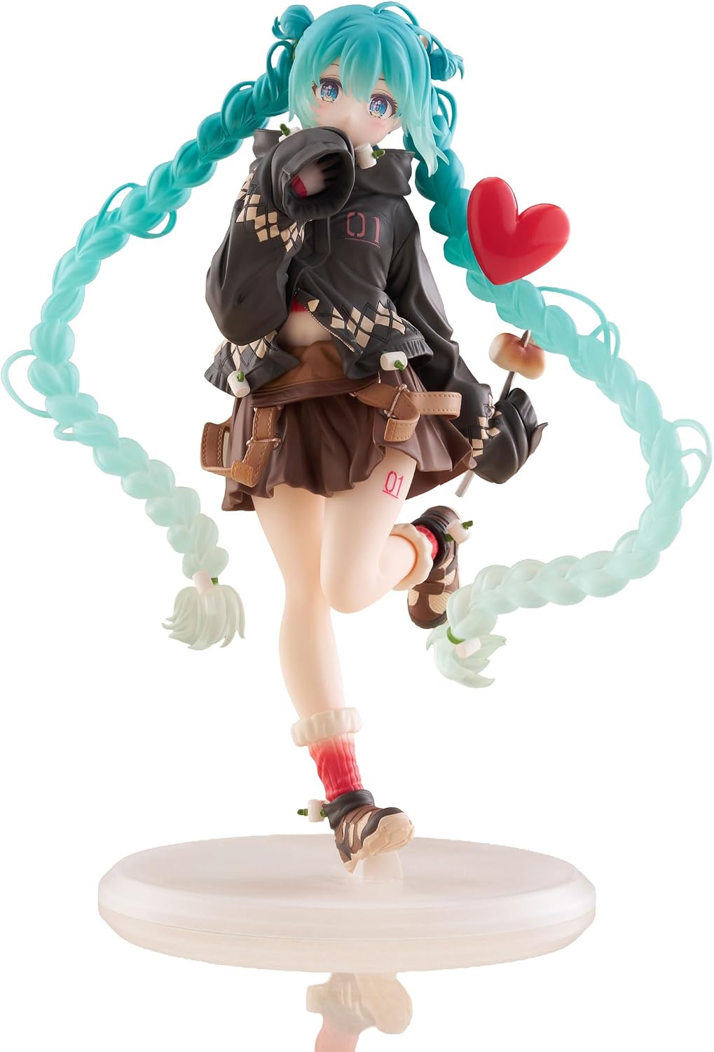 Taito - Piapro Characters - Hatsune Miku Outdoor Ver. - Fashion Figure - Fundom