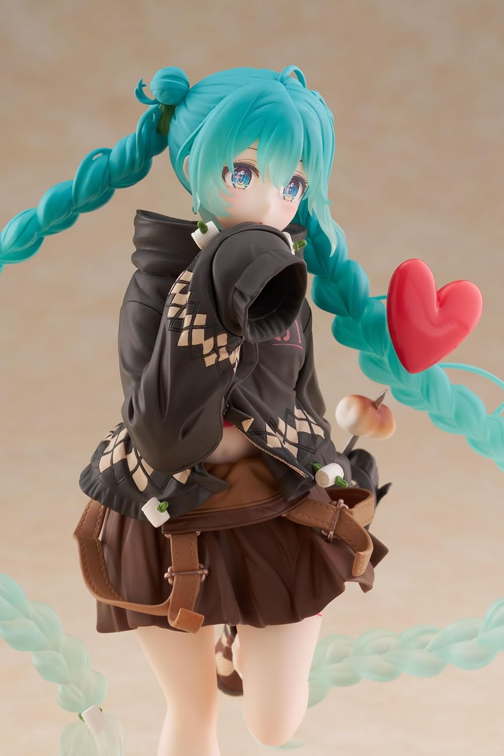 Taito - Piapro Characters - Hatsune Miku Outdoor Ver. - Fashion Figure - Fundom