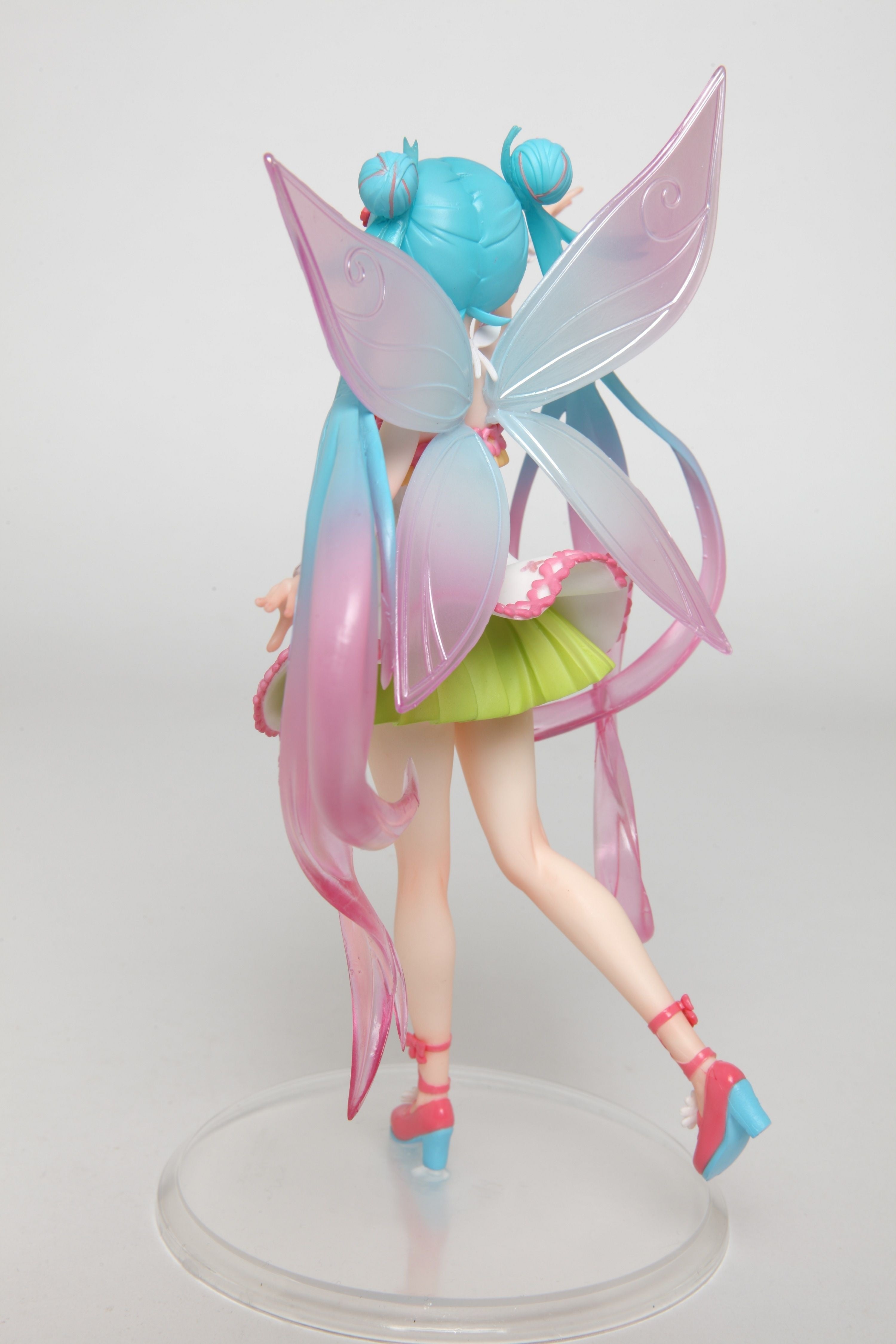 Taito - Vocaloid - Hatsune Miku - 3rd Season Spring Ver Reissue Figure - Fundom