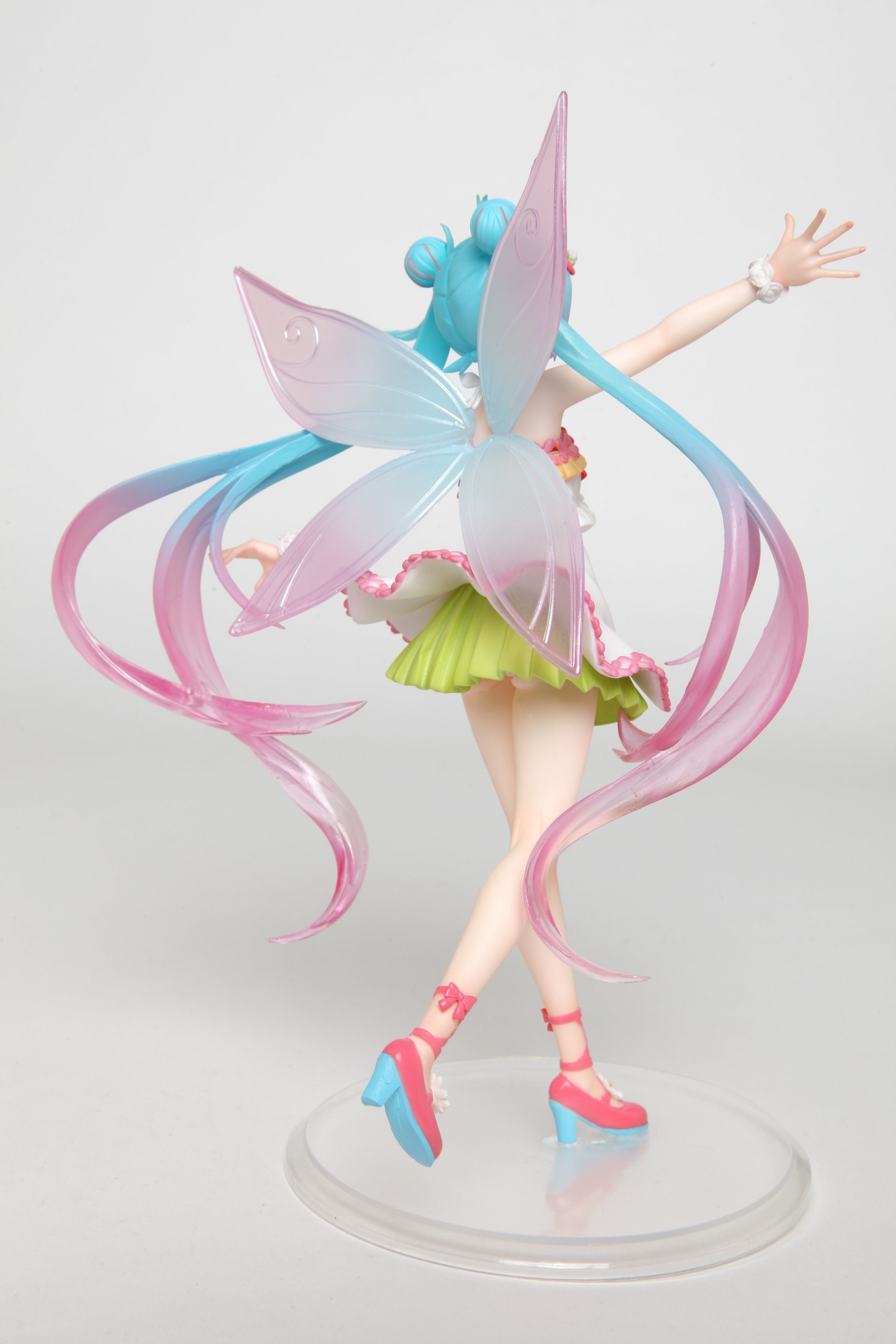 Taito - Vocaloid - Hatsune Miku - 3rd Season Spring Ver Reissue Figure - Fundom