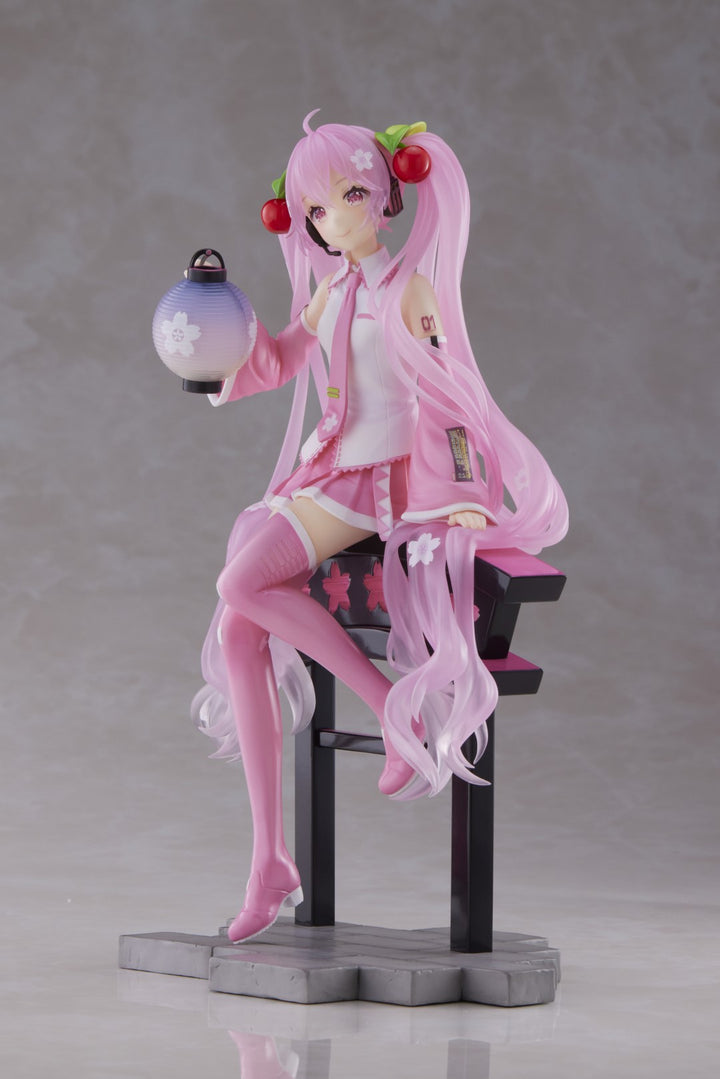 TAITO - Hatsune Miku - Sakura Miku AMP+ Sakura Lantern Ver. Prize Figure