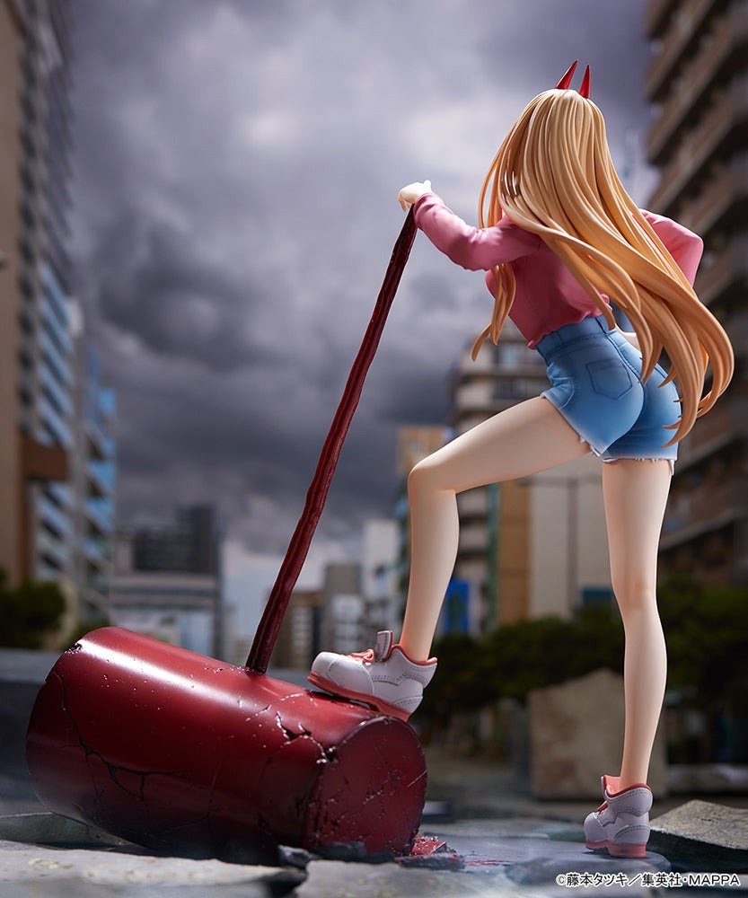 AmiAmi x AMAKUNI - Chainsaw Man - Power 1/7 Scale Figure - Fundom