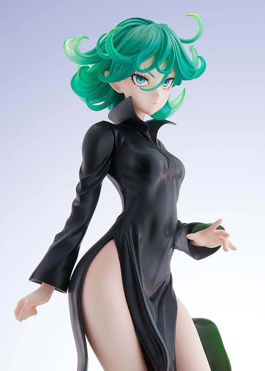 AmiAmi x AMAKUNI - One - Punch Man - Terrible Tornado 1/7 Scale Figure - Fundom