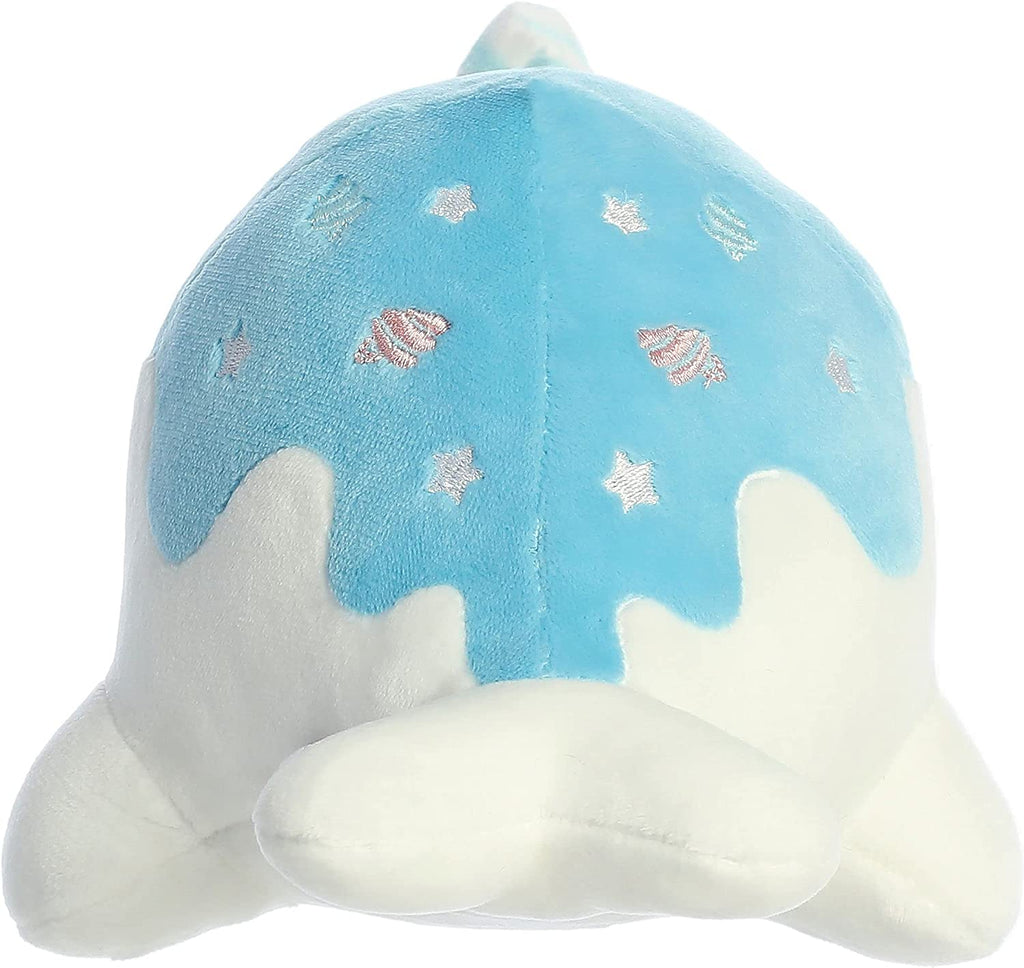 Aurora - Tasty Peach - 7" Blue Raspberry Nomwhal Plush - Fundom