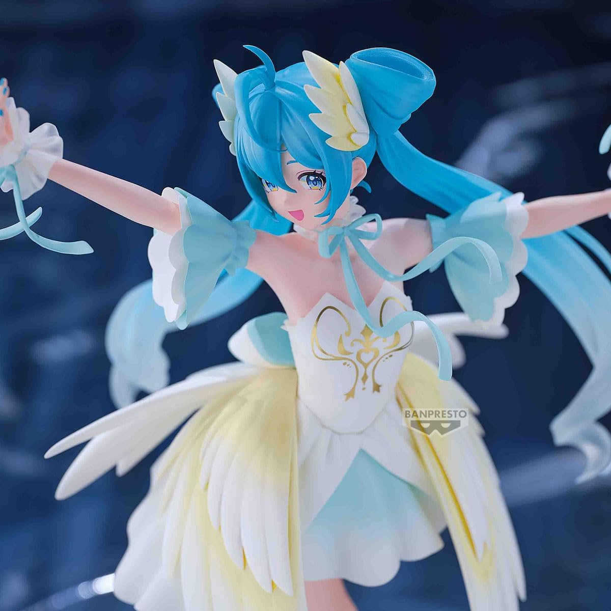 Banpresto - Vocaloid - Hatsune Miku Classical Tuning Swan Lake Evolve Figure - Fundom