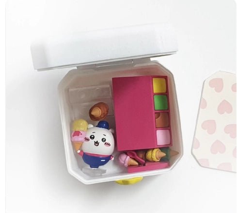 Chiikawa Compact Concept Collectable Shop Blind Box - Fundom
