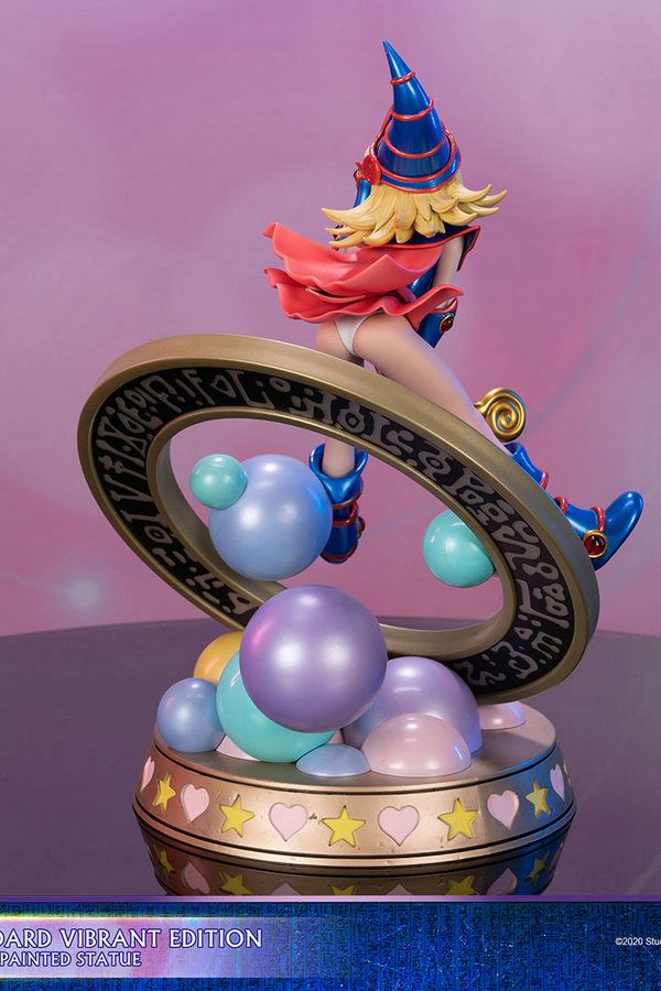 First 4 Figures - Yu - Gi - Oh - Dark Magician Girl PVC Statue Standard Vibrant Edition - Fundom