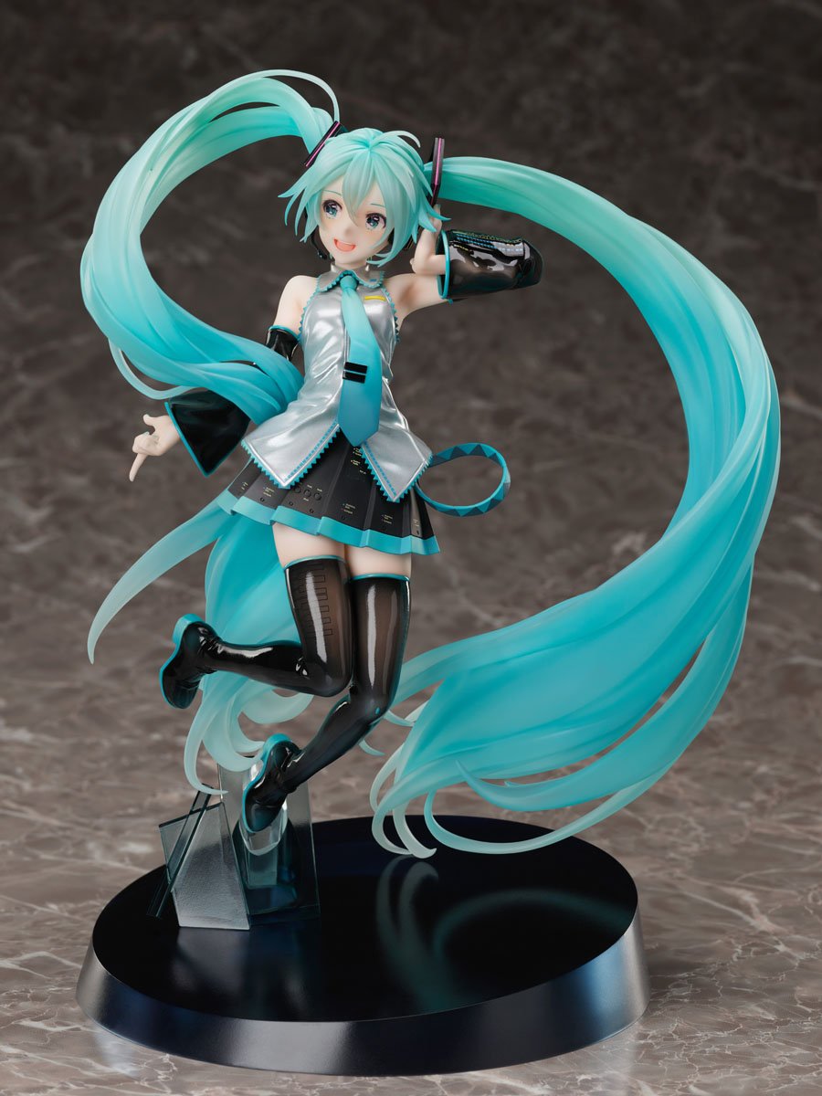 FuRyu - Hatsune Miku Chronicle Version 1/7 Scale Figure - Fundom