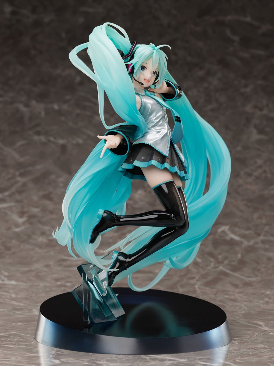 FuRyu - Hatsune Miku Chronicle Version 1/7 Scale Figure - Fundom