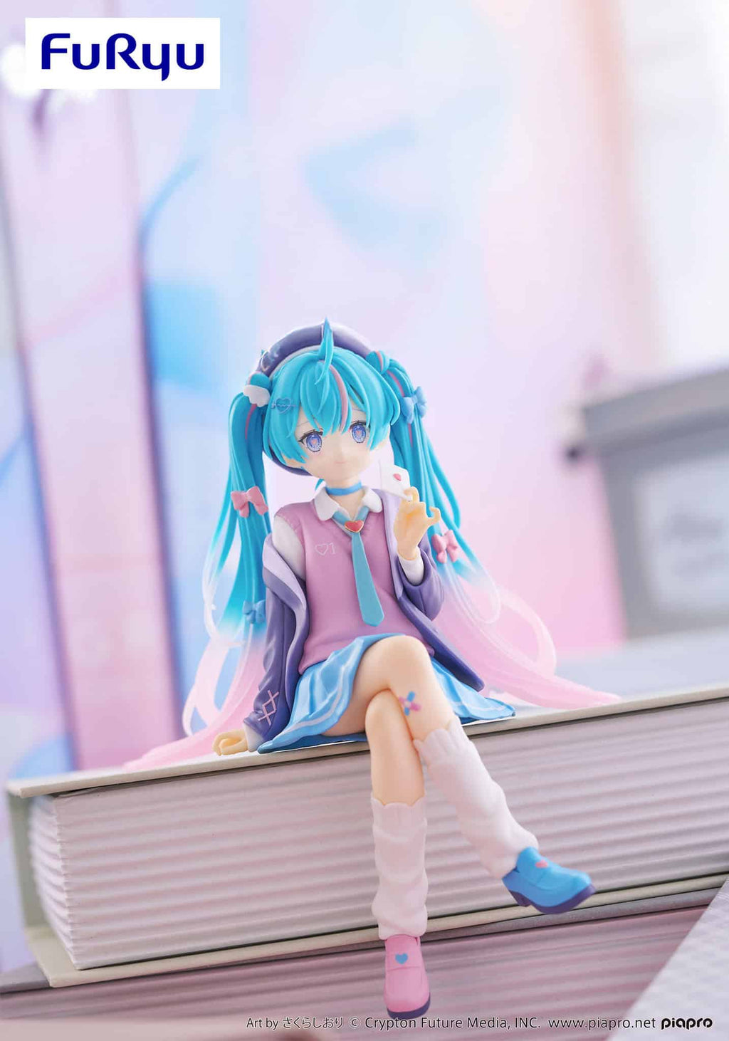 FuRyu - Hatsune Miku Love Blazer Navy Color Version Noodle Stopper Figure - Fundom