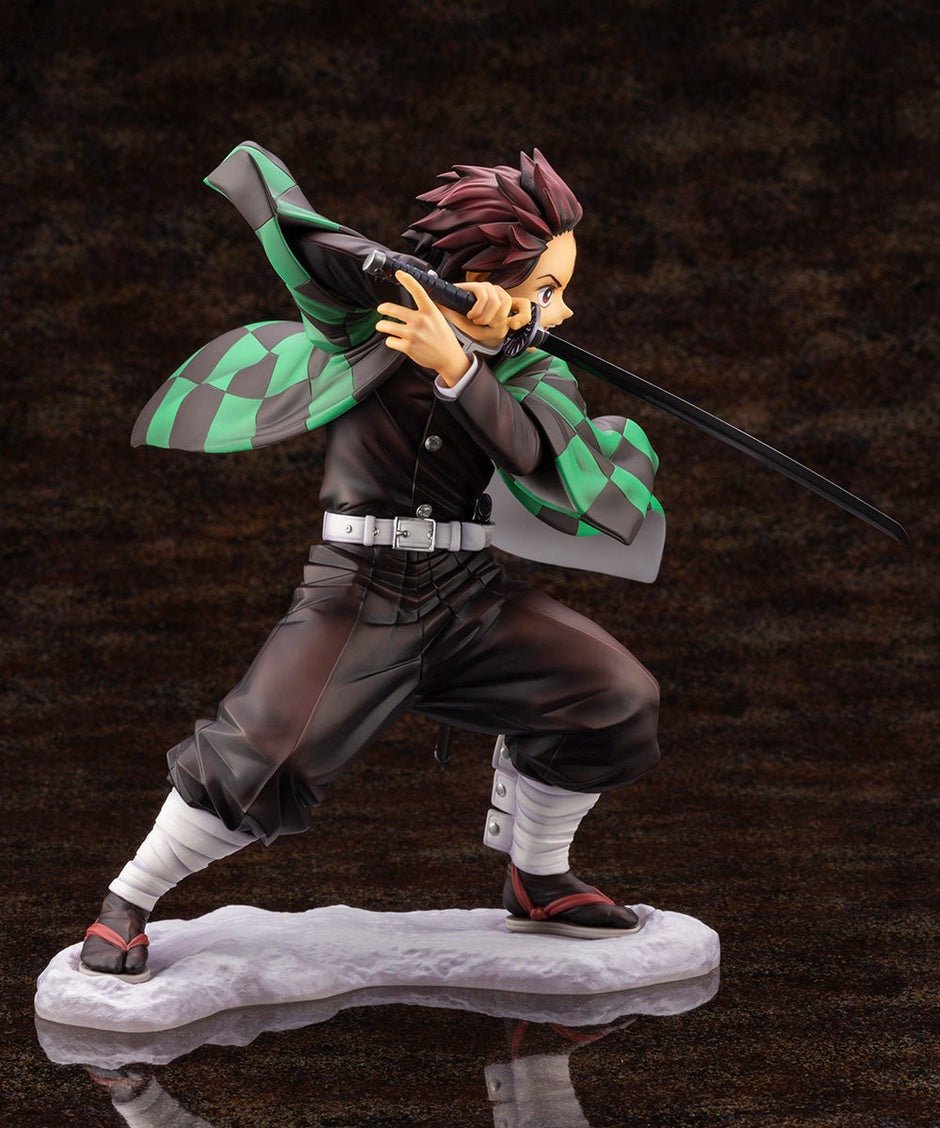 Kotobukiya ARTFX J - Demon Slayer: Kimetsu no Yaiba - Tanjiro Kamado 1/8 Scale Figure - Fundom