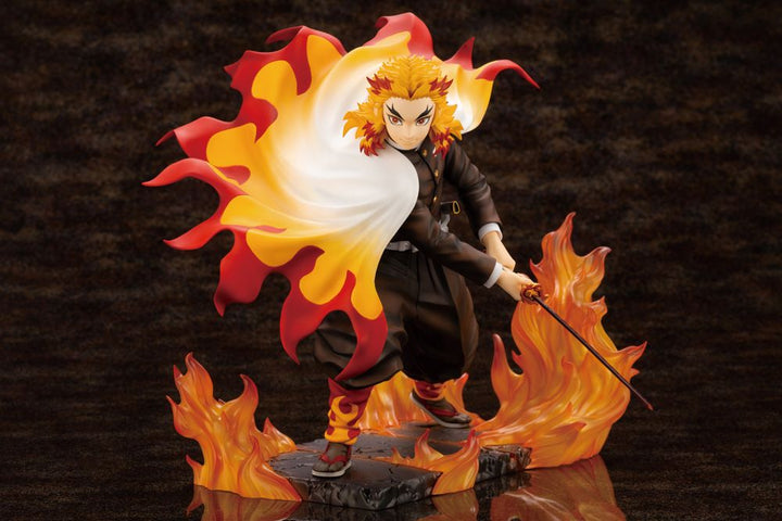 Kotobukiya Demon Slayer: Kimetsu no Yaiba - Kyojuro Rengoku 1/8 Scale ARTFX J Figure - Fundom