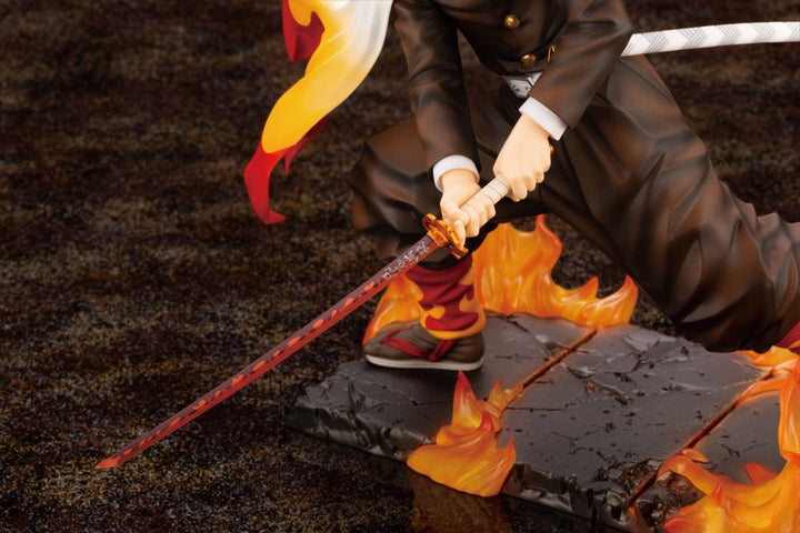Kotobukiya Demon Slayer: Kimetsu no Yaiba - Kyojuro Rengoku 1/8 Scale ARTFX J Figure - Fundom
