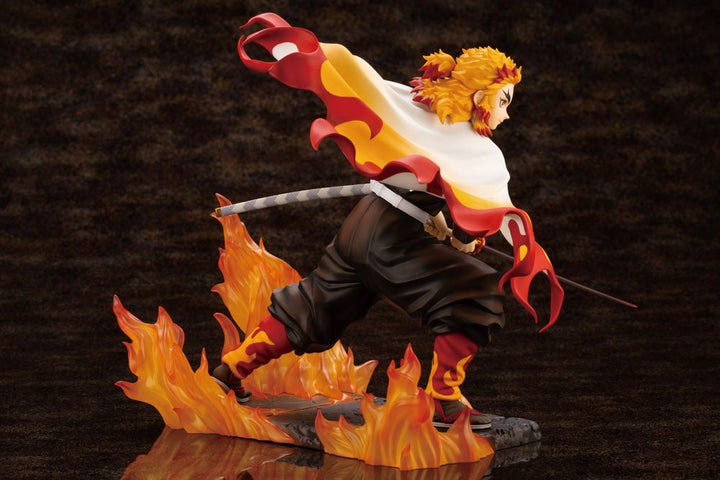 Kotobukiya Demon Slayer: Kimetsu no Yaiba - Kyojuro Rengoku 1/8 Scale ARTFX J Figure - Fundom