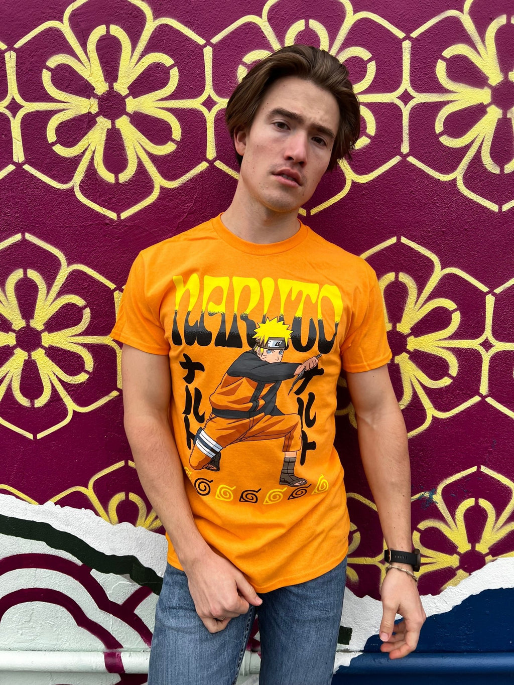 Naruto Shippuden Kneeling Naruto With Kunai Adult T-Shirt - Fundom