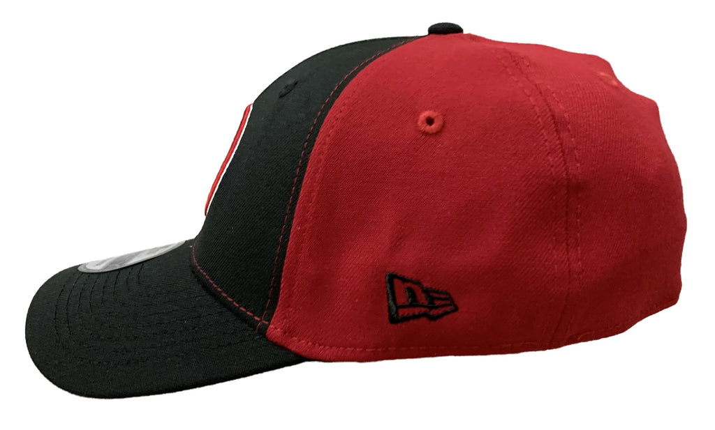 New Era Marvel Deadpool Symbol Black And Red 39Thirty Fitted Hat S/M - Fundom