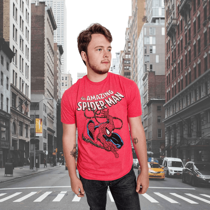 Spider - Man Spidey Swinging Marvel Comics Adult Graphic T-Shirt - Fundom