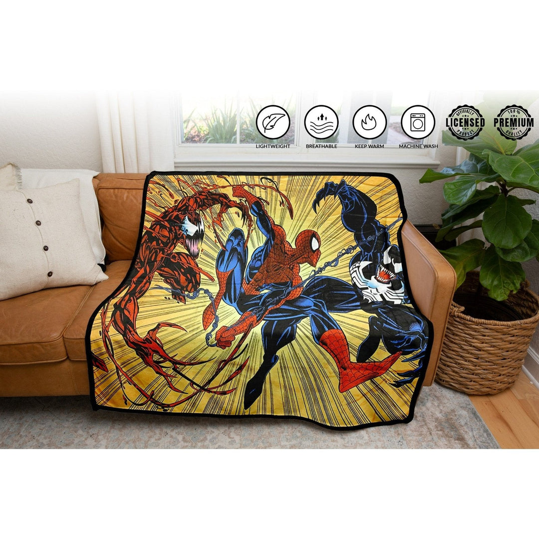 Spider-Man Maximum Carnage And Venom Marvel Fleece Throw Blanket 45in. By 60in.