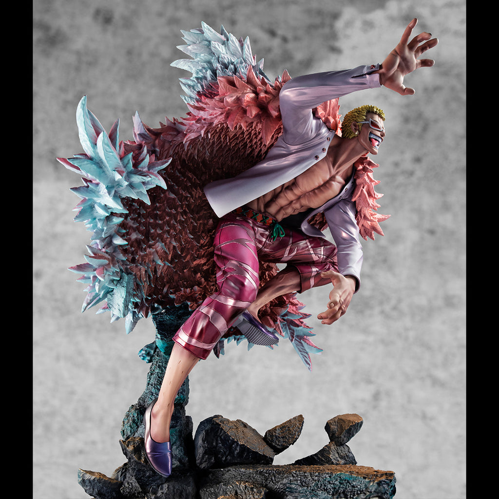 MegaHouse - One Piece - Donquixote Doflamingo Heavenly Demon - Portrait.Of.Pirates SA-MAXIMUM Figure