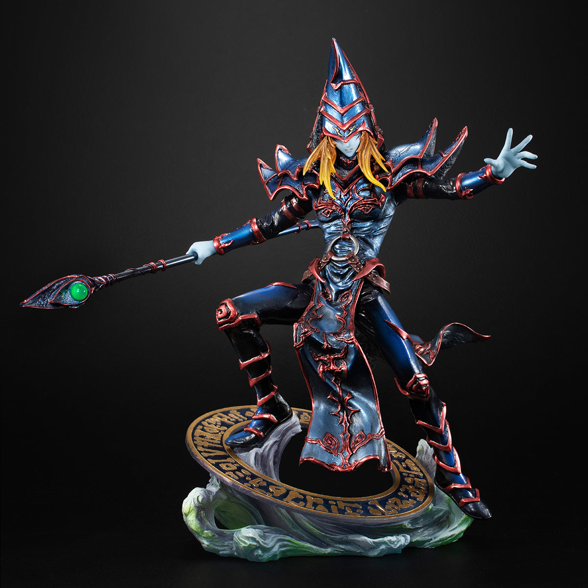 MegaHouse Black Magician Yu-Gi-Oh! Duel Monsters Art Works Monsters Figure