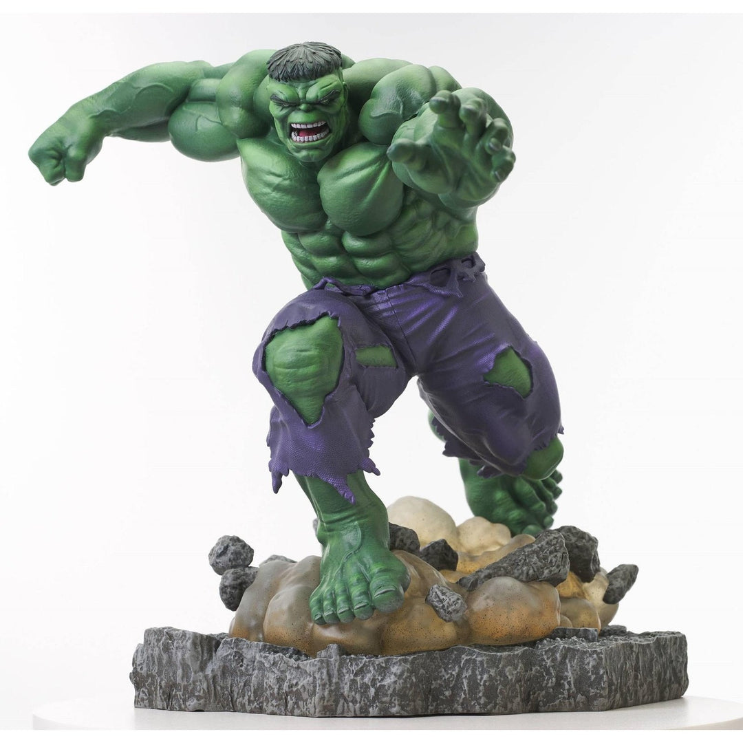 Diamond Select Toys Marvel Gallery: Immortal Hulk Deluxe PVC Statue