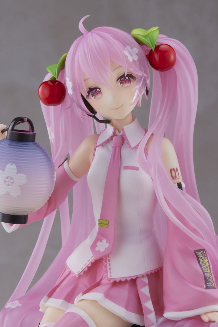 TAITO - Hatsune Miku - Sakura Miku AMP+ Sakura Lantern Ver. Prize Figure - Fundom