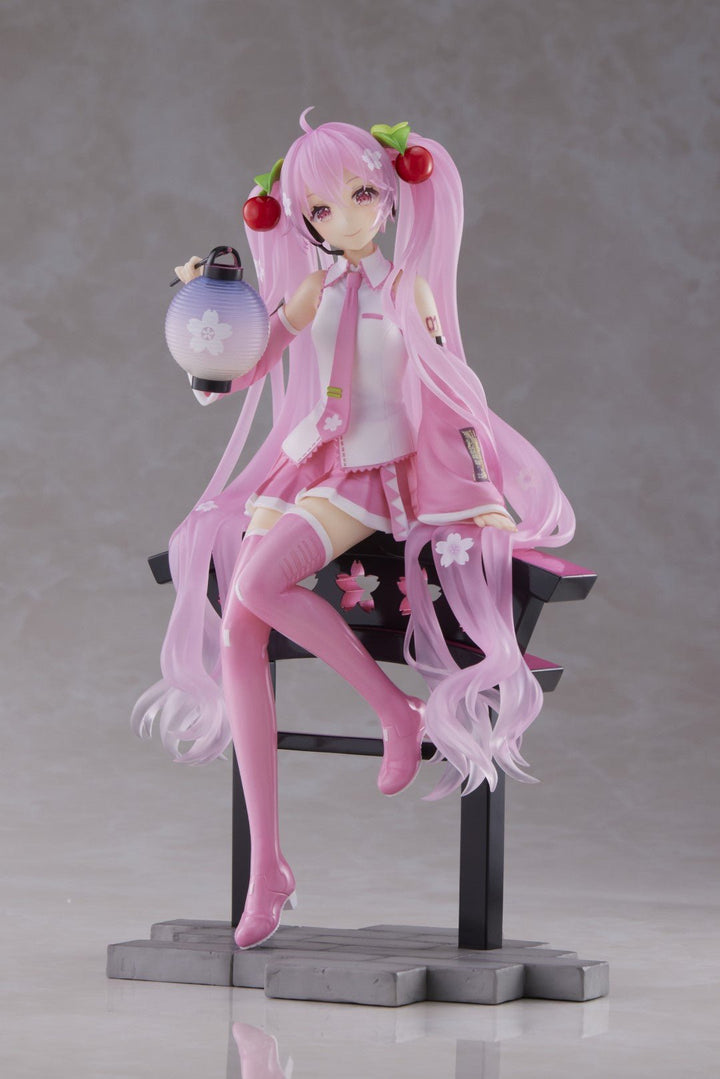 TAITO - Hatsune Miku - Sakura Miku AMP+ Sakura Lantern Ver. Prize Figure - Fundom