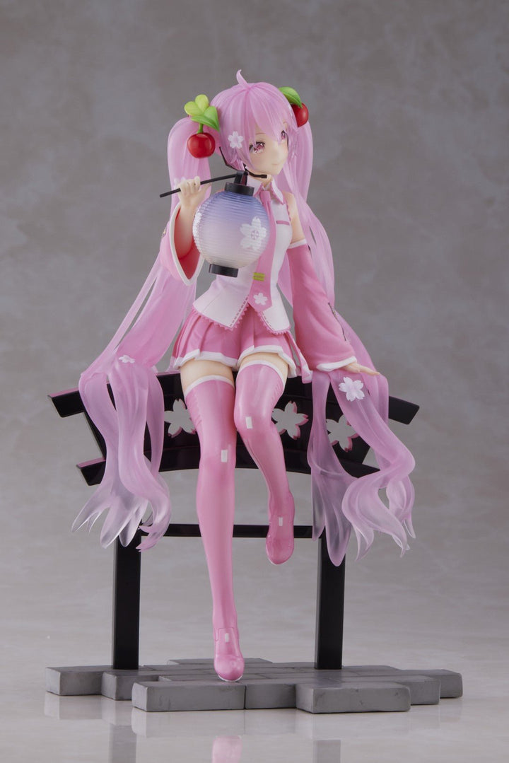 TAITO - Hatsune Miku - Sakura Miku AMP+ Sakura Lantern Ver. Prize Figure - Fundom