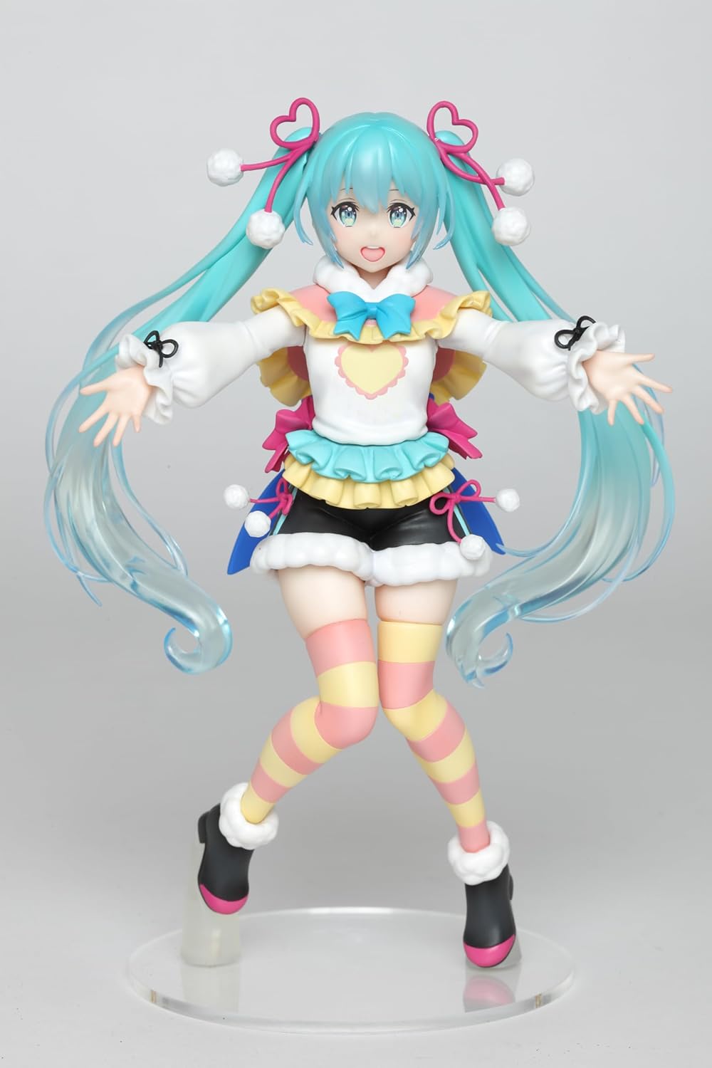 Taito - Hatsune Miku Winter Image Ver. Prize Figure - Fundom
