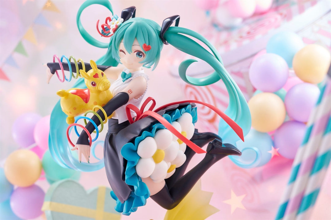 Taito - Vocaloid - Hatsune Miku 39/Thank You Version x Rody AMP+ Prize Figure Re - Run - Fundom