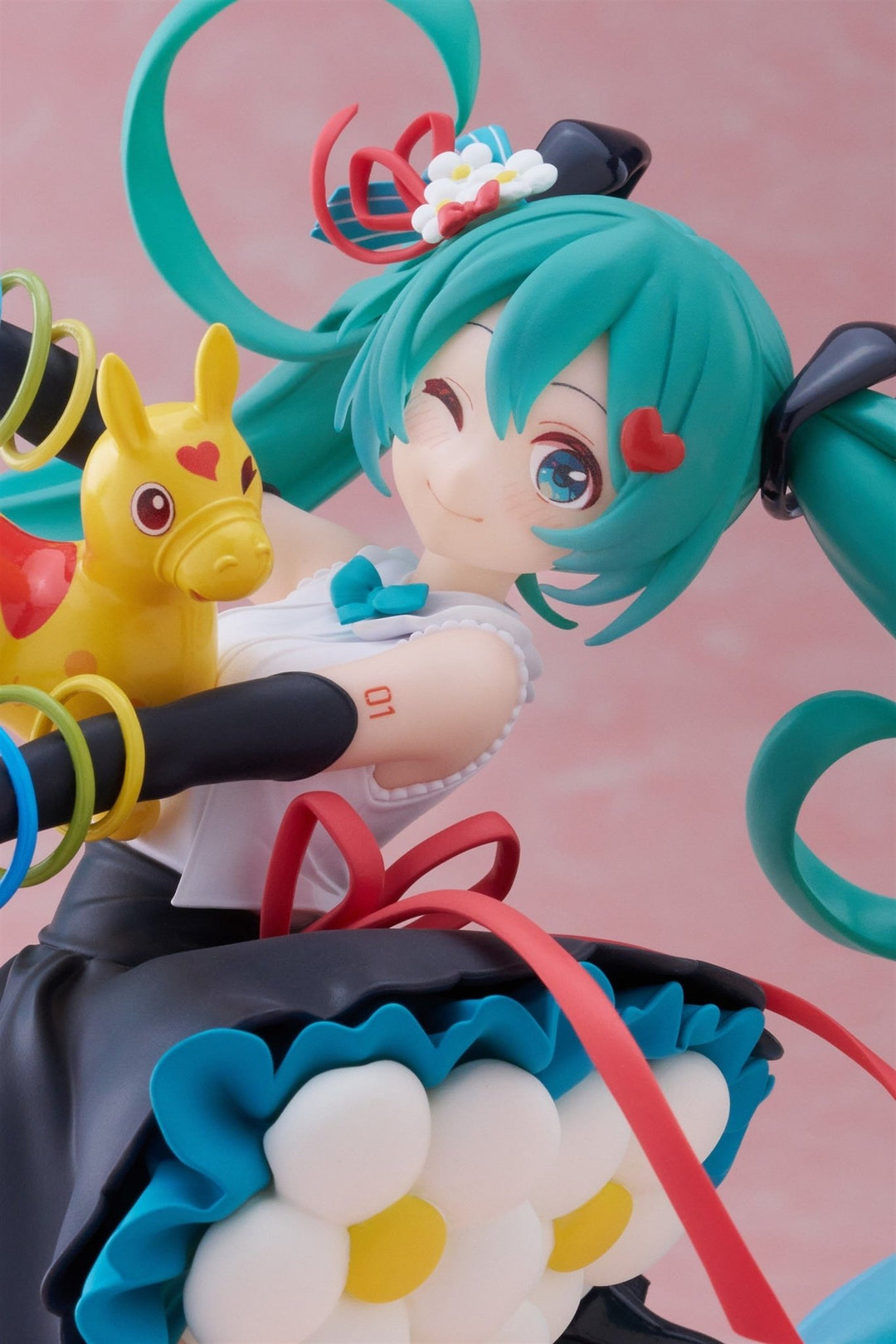 Taito - Vocaloid - Hatsune Miku 39/Thank You Version x Rody AMP+ Prize Figure Re - Run - Fundom