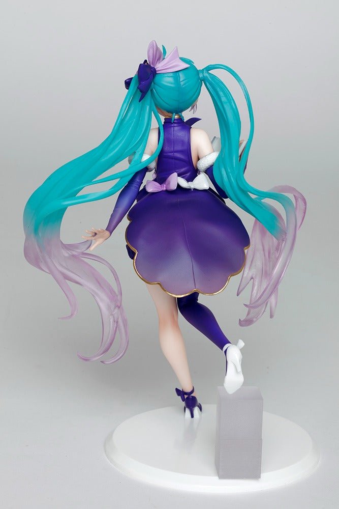 Taito - Vocaloid - Hatsune Miku 3rd Season Winter Version Prize Figure - Fundom